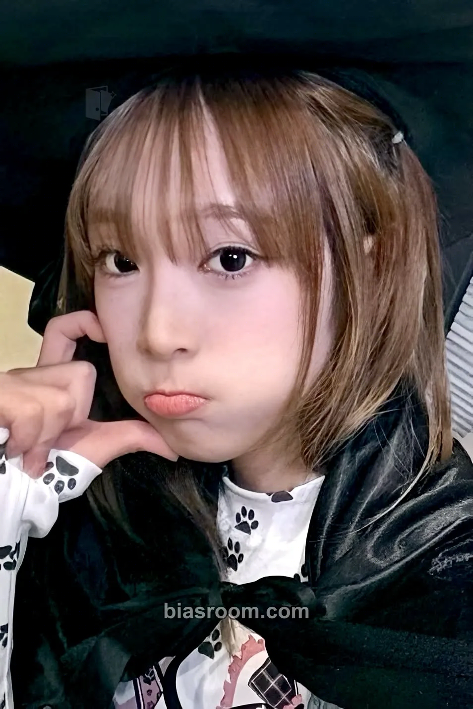 Yena Love Catcher Photocard - Yena K-pop photocard