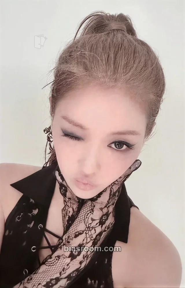 OH MY GIRL - YooA - Borderline Album poca album album photocard