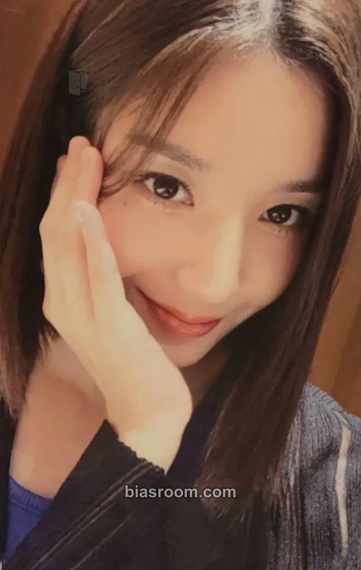 Kwon Eunbi W GROUND Photocard - Kwon Eunbi K-pop photocard