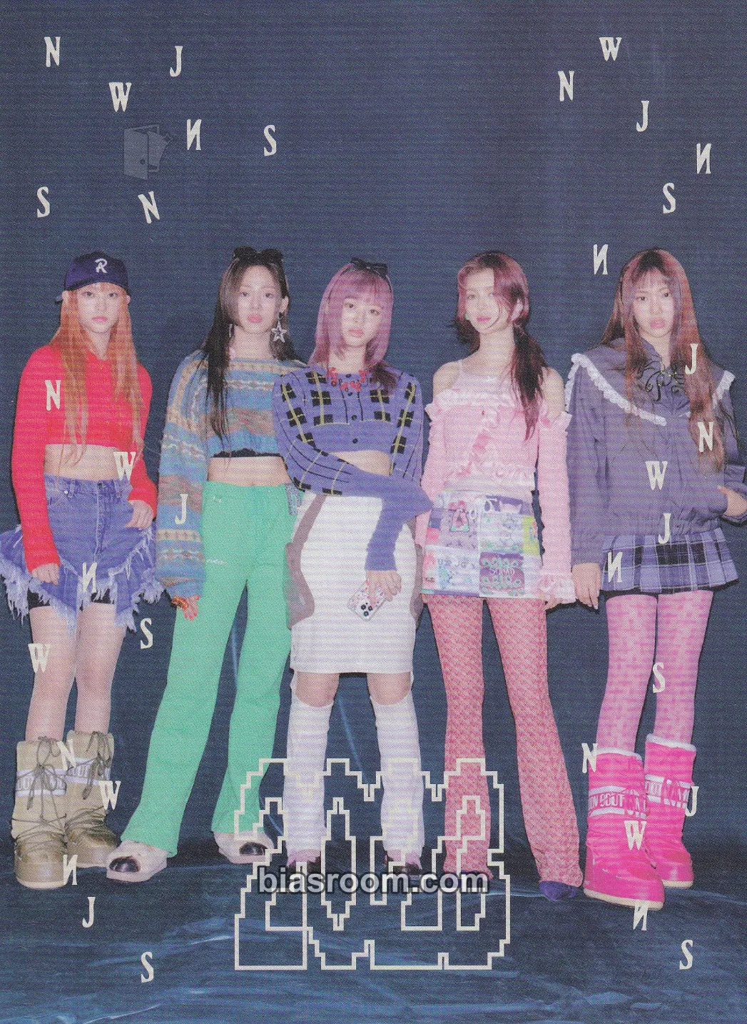 NewJeans “OMG” Photocard - NewJeans - NewJeans K-pop photocard