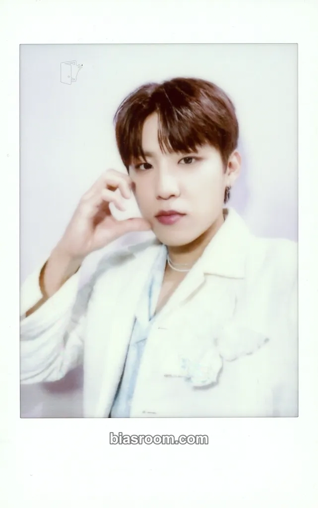 Woojin THE FUTURE IS OURS : FOUND Photocard - AB6IX - AB6IX K-pop photocard