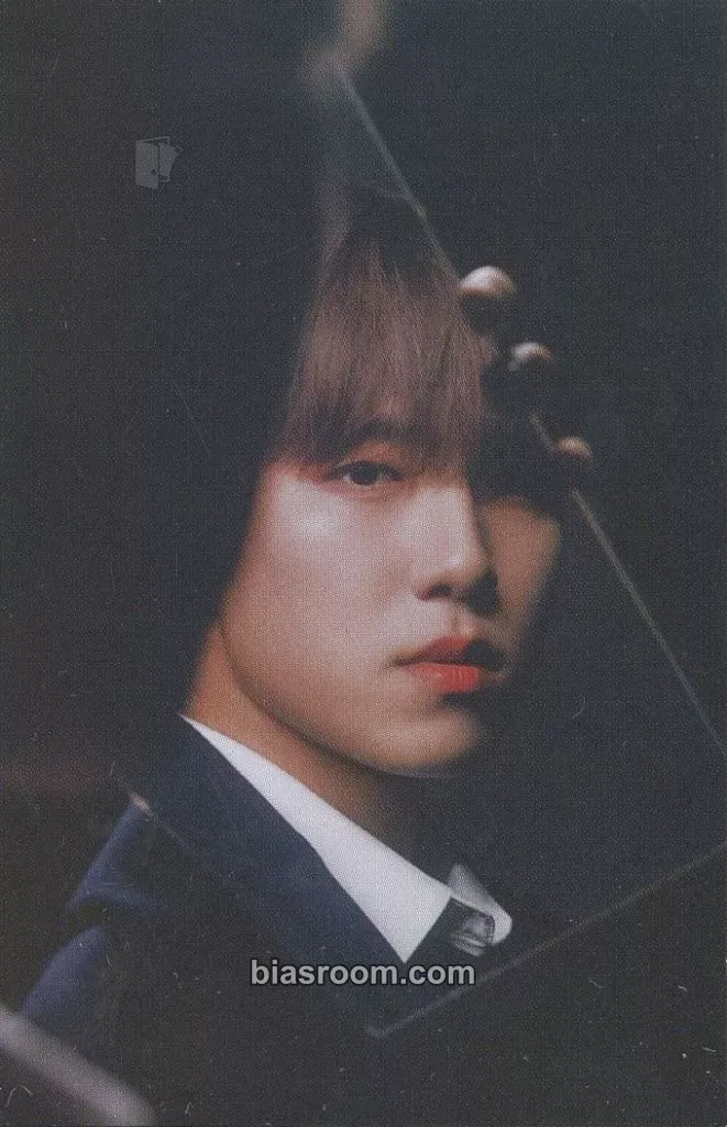 Woojin THE FUTURE IS OURS : LOST Photocard - AB6IX - AB6IX K-pop photocard