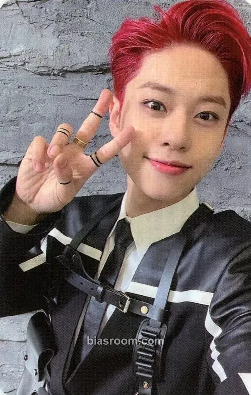 Donghyun A to B Photocard - AB6IX - AB6IX K-pop photocard
