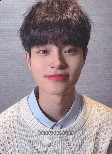 Daehwi Absolute 6IX Photocard - AB6IX - AB6IX K-pop photocard