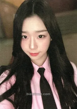 Chaeyeon WAV 1st Membership: tripleS Diner Photocard - tripleS - tripleS K-pop photocard
