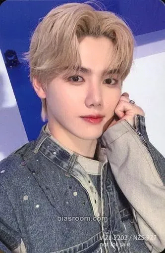 Minhee Groovy -Japanese Ver.- Photocard - CRAVITY - CRAVITY K-pop photocard