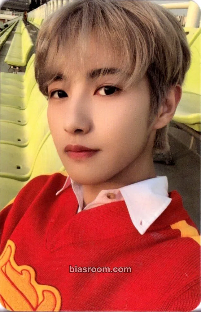 Renjun ISTJ MD Photocard - NCT DREAM - NCT DREAM K-pop photocard