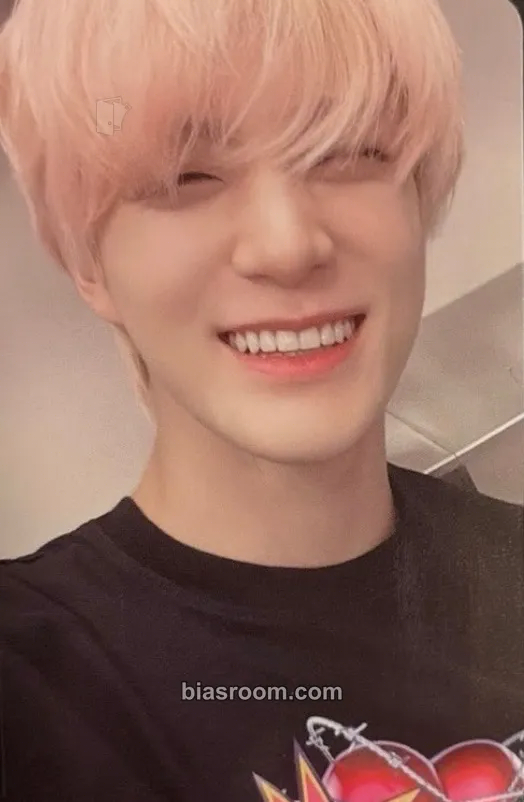 Jeno Glitch Mode MD Photocard - NCT DREAM - NCT DREAM K-pop photocard