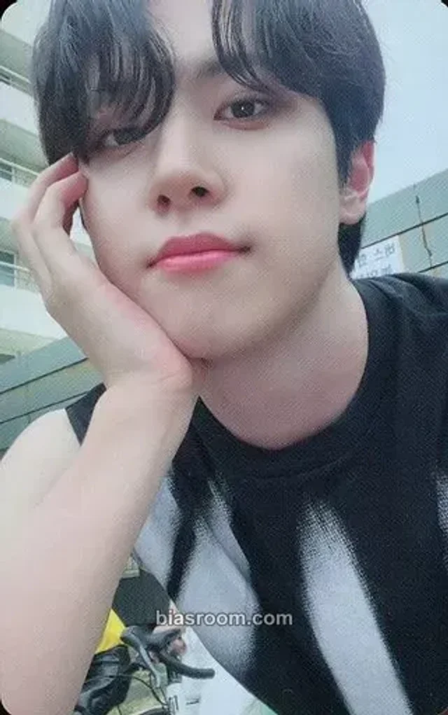 Donghan WEi Youth K-pop photocard