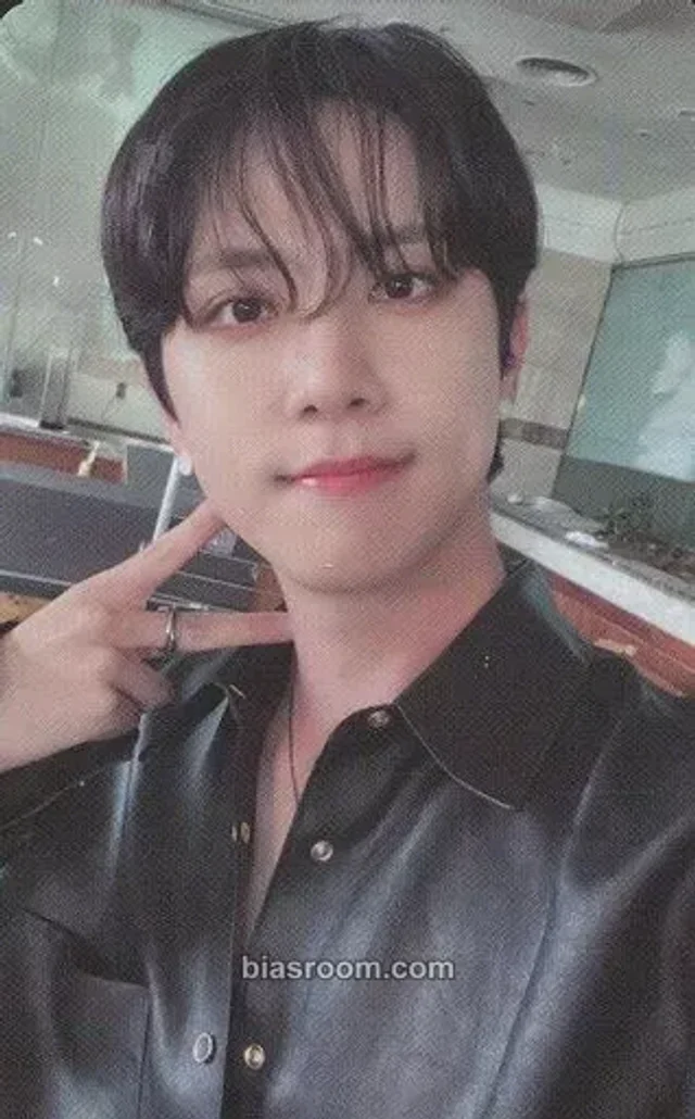 Donghan WEi Youth K-pop photocard