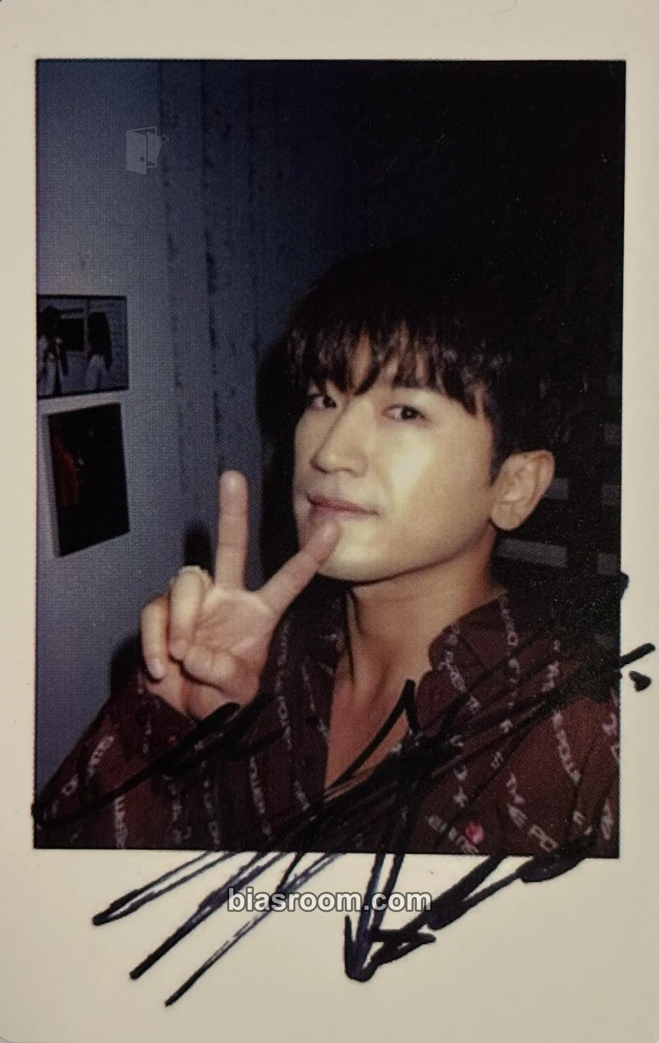 Minwoo Heart Photocard - Shinhwa - Shinhwa K-pop photocard