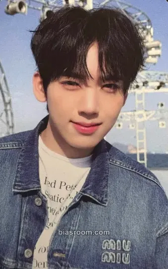 Yujin You Had Me at Hello Photocard - ZEROBASEONE - ZEROBASEONE K-pop photocard