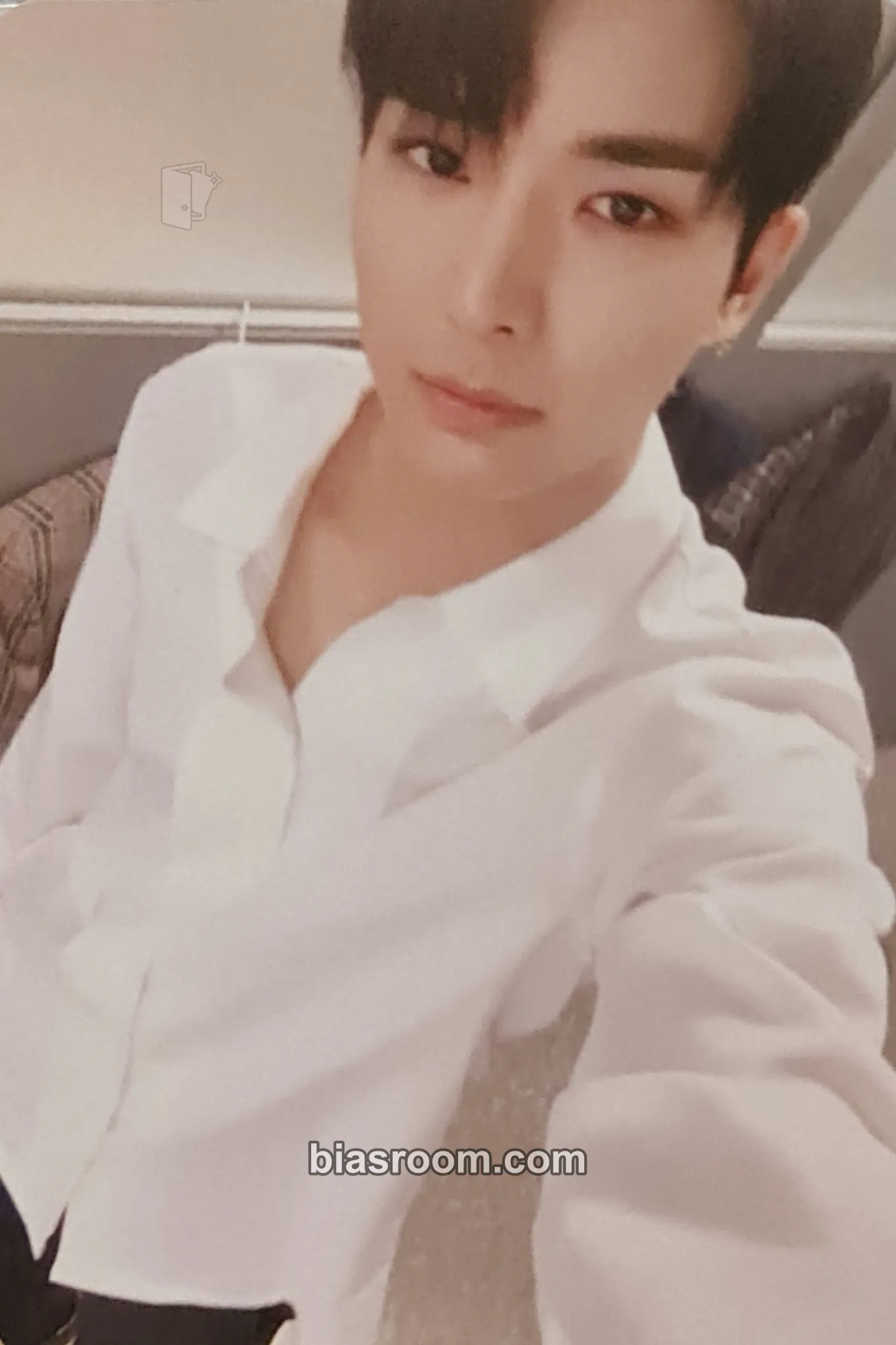 Yuto DEMO_02 Photocard - PENTAGON - PENTAGON K-pop photocard