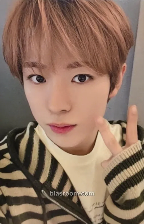 Yushi WISH Photocard - NCT WISH - NCT WISH K-pop photocard