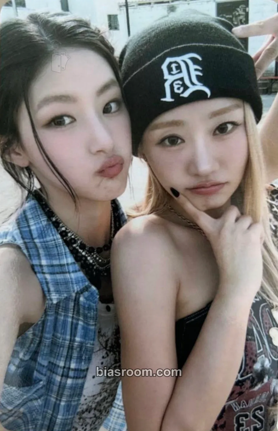 Japan Debut Tour 'Lucky Day' Photocard - KISS OF LIFE - KISS OF LIFE K-pop photocard