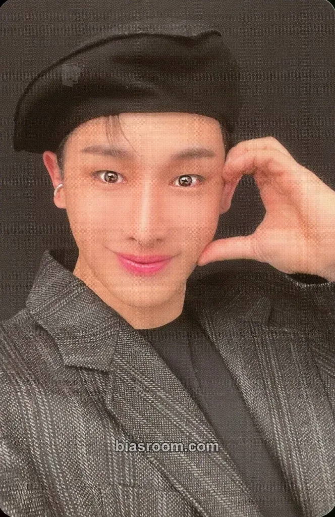 Wonho 2nd Wenee - Official fanclub fankit Photocard - Wonho K-pop photocard