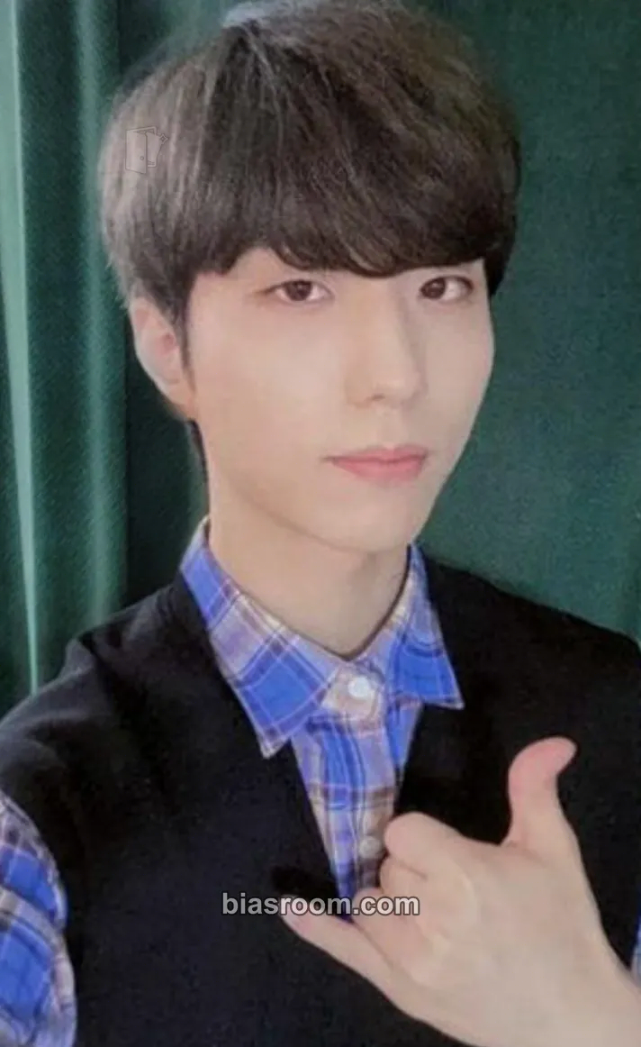 Gunil Happy Death Day Photocard - Xdinary Heroes - Xdinary Heroes K-pop photocard