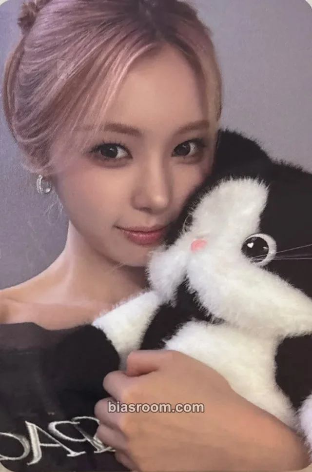 ifeye - Hwayeon - sweet tang Album hellolive video call (fancall) round 3