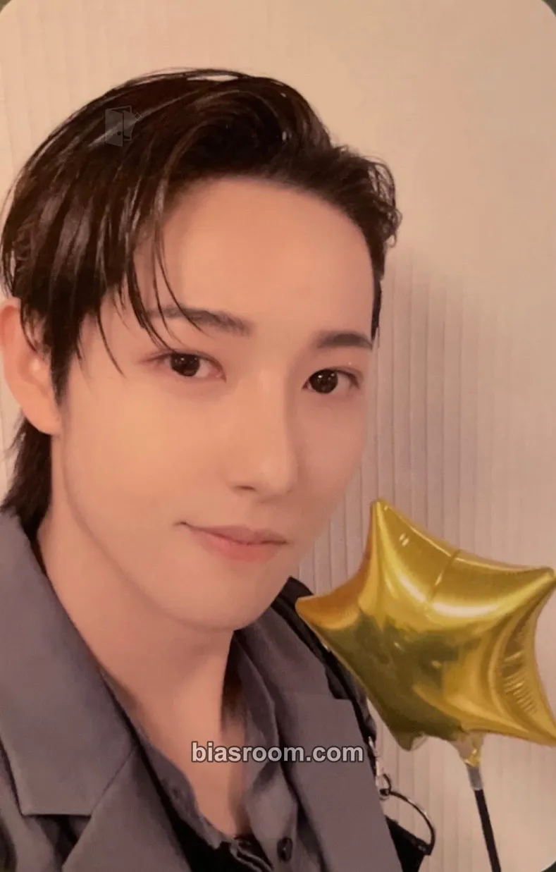 Renjun THE DREAM SHOW 2 : IN A DREAM Photocard - NCT DREAM - NCT DREAM K-pop photocard