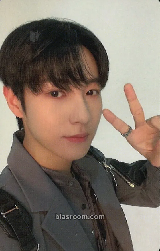 Renjun THE DREAM SHOW 2 : IN A DREAM Photocard - NCT DREAM - NCT DREAM K-pop photocard
