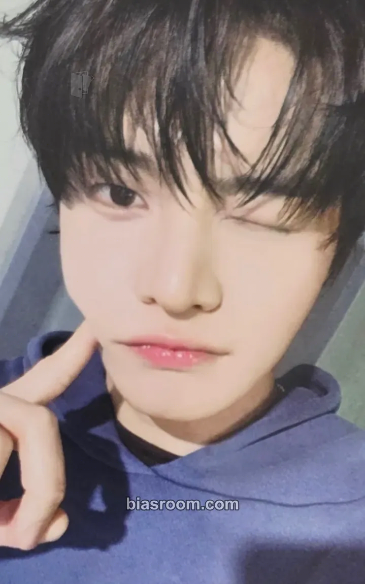 Jeon Minwook Snowy Summer Photocard - CLOSE YOUR EYES - CLOSE YOUR EYES K-pop photocard