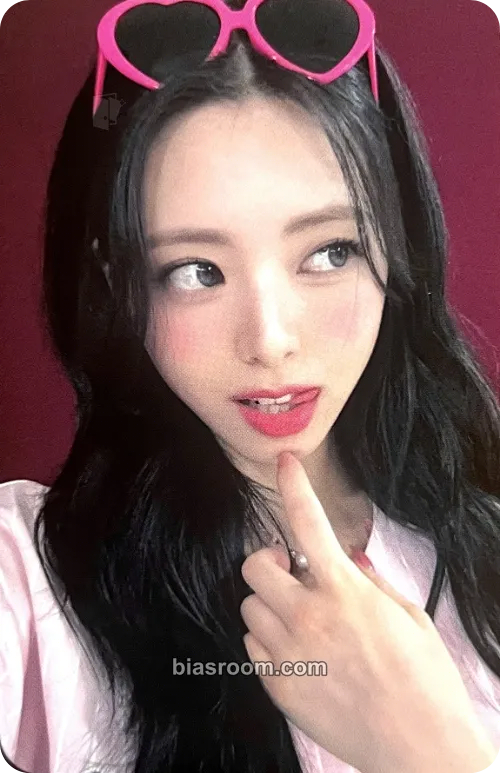 Yuna KILL MY DOUBT Photocard - ITZY - ITZY K-pop photocard