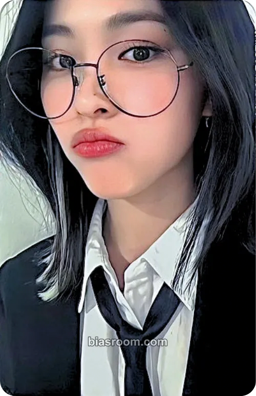 Ryujin KILL MY DOUBT Photocard - ITZY - ITZY K-pop photocard