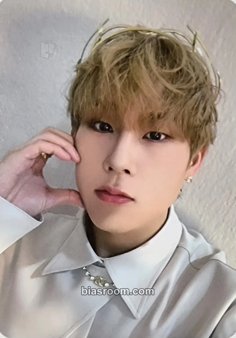Joohoney Lights Photocard - MONSTA X - MONSTA X K-pop photocard