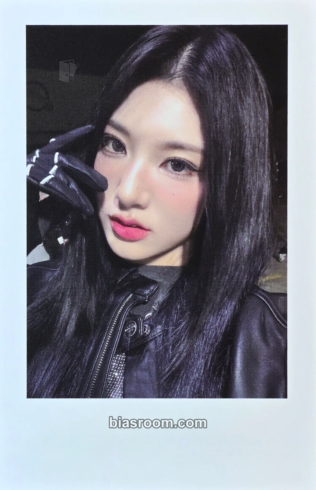 Xinyu Performante Photocard - tripleS - tripleS K-pop photocard