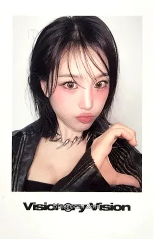 Jiyeon Performante Photocard - tripleS - tripleS K-pop photocard