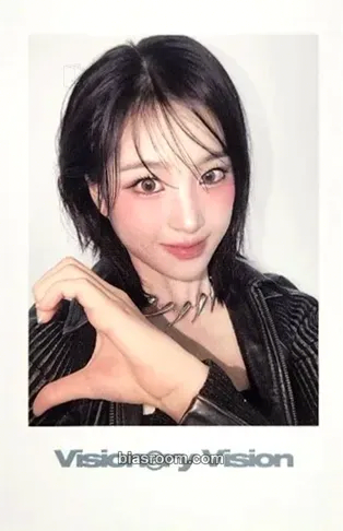 Jiyeon Performante Photocard - tripleS - tripleS K-pop photocard