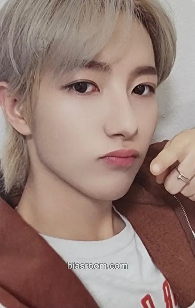 Renjun NCT NATION: To The World Photocard - NCT - NCT K-pop photocard