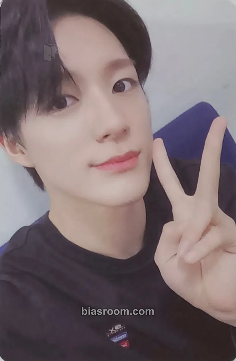 Jeno NCT NATION: To The World Photocard - NCT - NCT K-pop photocard