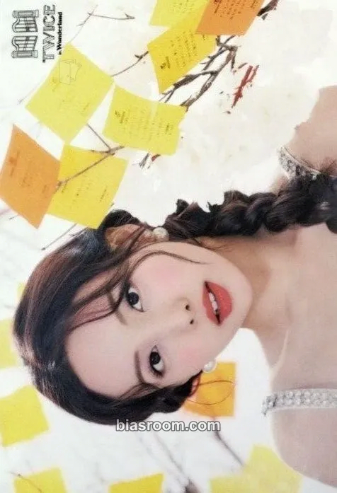 Nayeon TWICE in Wonderland Photocard - TWICE - TWICE K-pop photocard