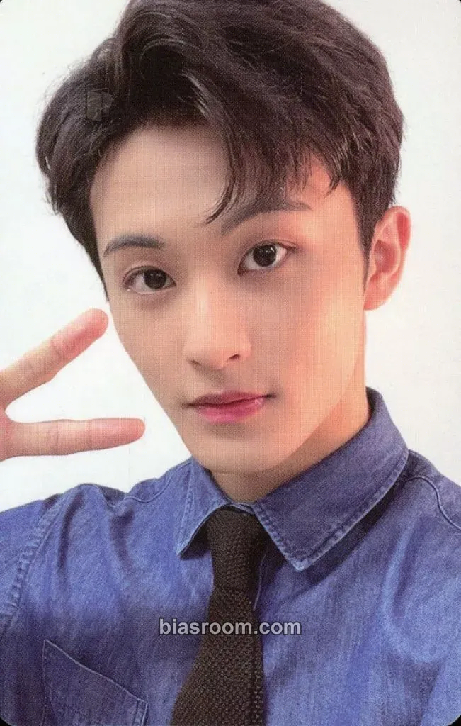 Mark Beyond LIVE - NCT 127 Online Fanmeeting 'Office : Foundation Day' Photocard - NCT 127 - NCT 127 K-pop photocard