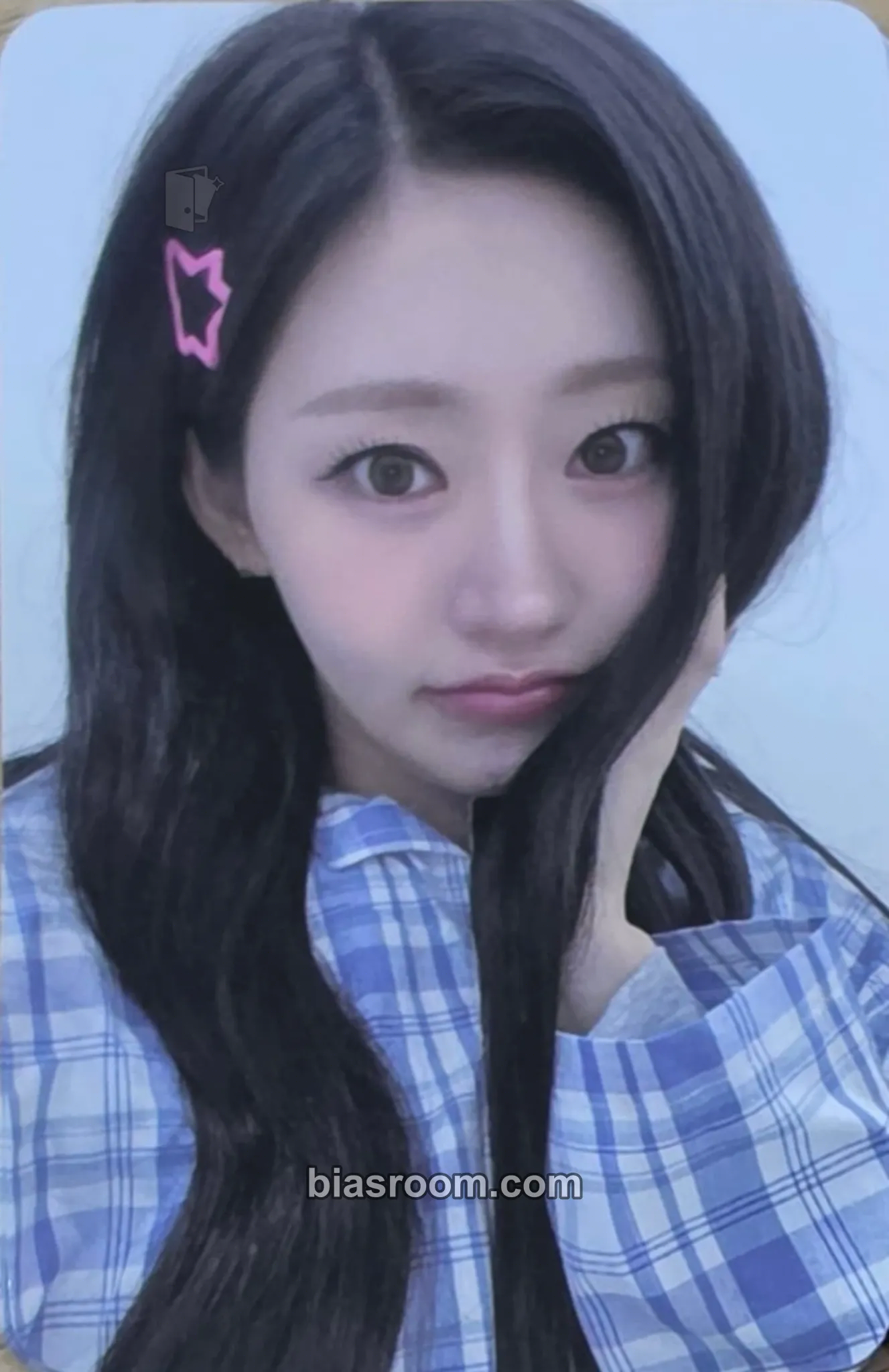 Julie Who Is She Photocard - KISS OF LIFE - KISS OF LIFE K-pop photocard