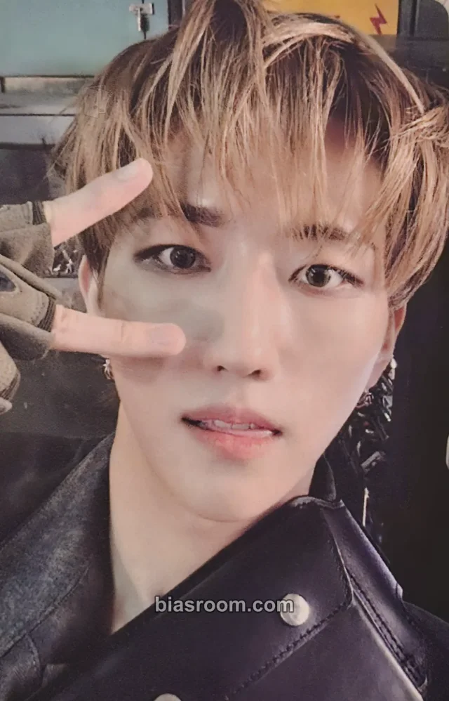 E’LAST - Baekgyeul - EVERLASTING Album infinity version album photocard