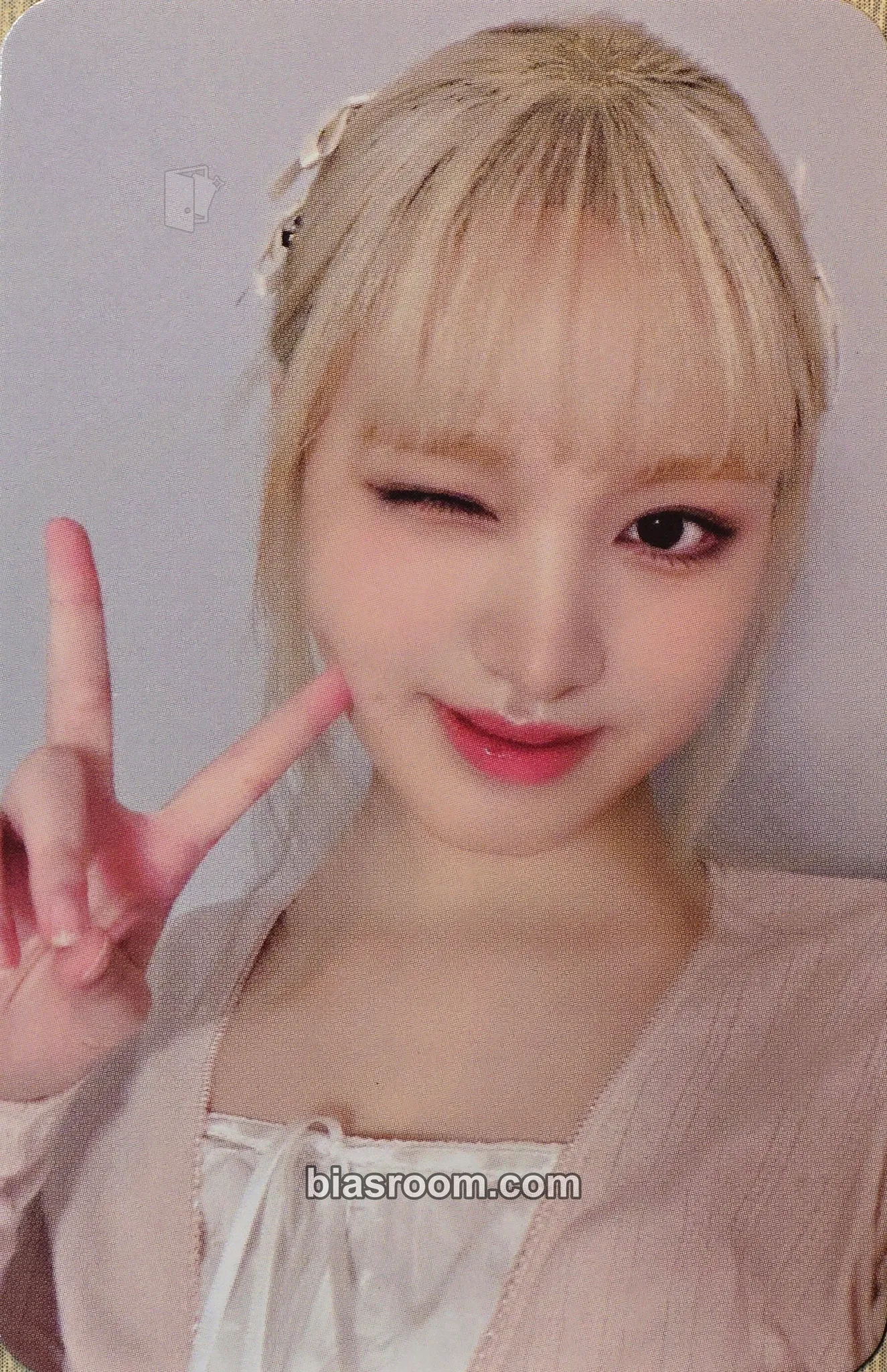 Liz 2024 Season's Greetings: A Fairy's Wish Photocard - IVE - IVE K-pop photocard