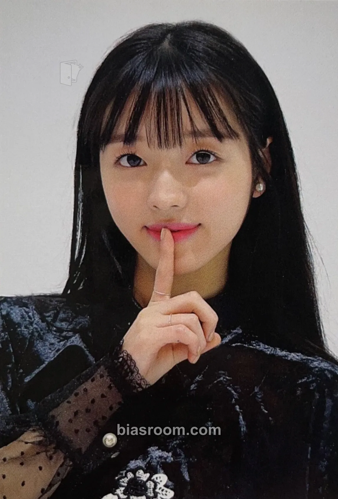 YooA Secret Garden Photocard - OH MY GIRL - OH MY GIRL K-pop photocard