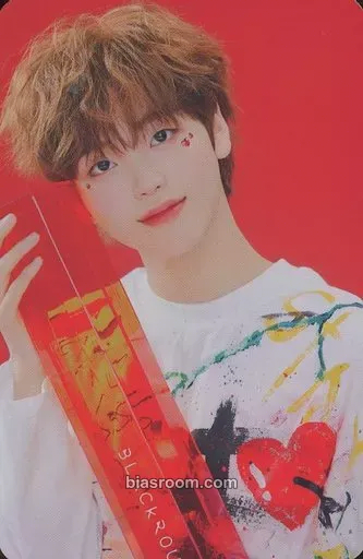 Hyeongjun CRAVITY X Black Rouge Brand Collaboration Photocard - CRAVITY - CRAVITY K-pop photocard