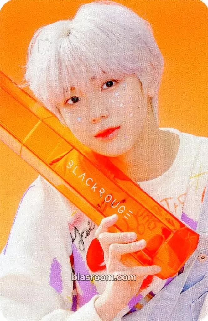 Seongmin CRAVITY X Black Rouge Brand Collaboration Photocard - CRAVITY - CRAVITY K-pop photocard