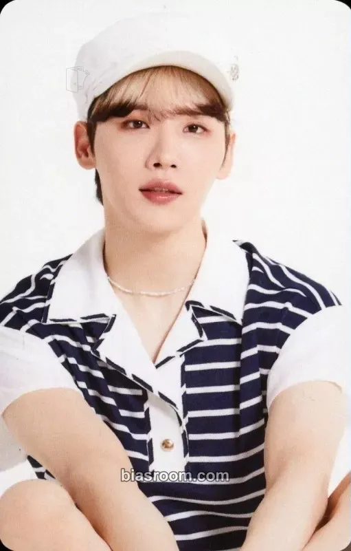 Woong 2023 AB6IX WORLD TOUR “THE FUTURE” Photocard - AB6IX - AB6IX K-pop photocard
