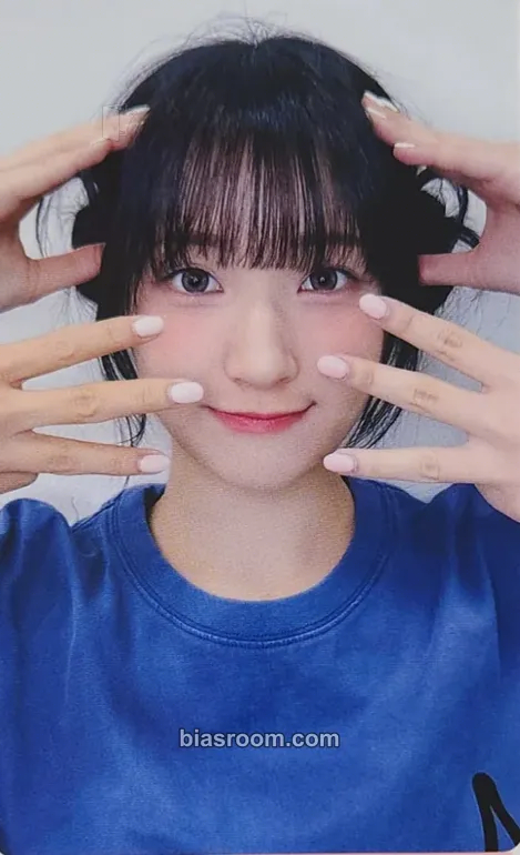 Yunha SWICY Photocard - UNIS - UNIS K-pop photocard