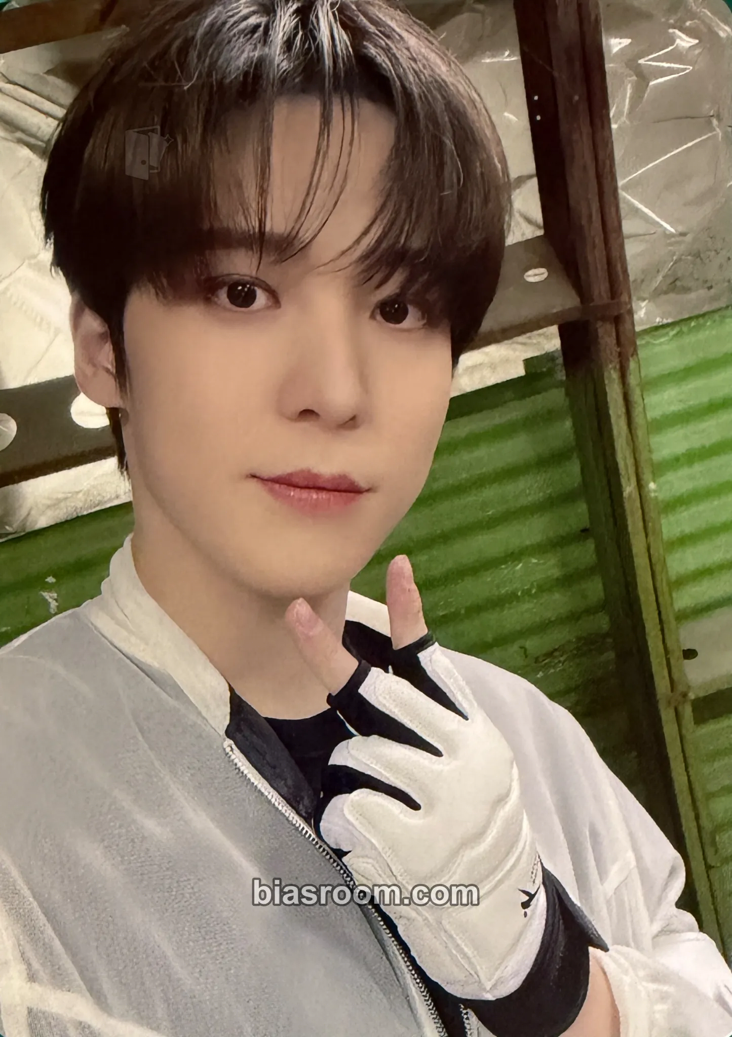 Yunho BEYOND : ZERO Photocard - ATEEZ - ATEEZ K-pop photocard
