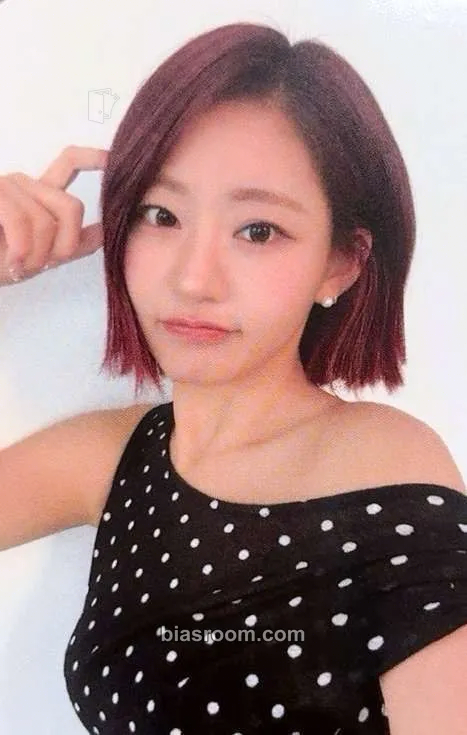 Julie KISS ROAD Seoul Encore Photocard - KISS OF LIFE - KISS OF LIFE K-pop photocard