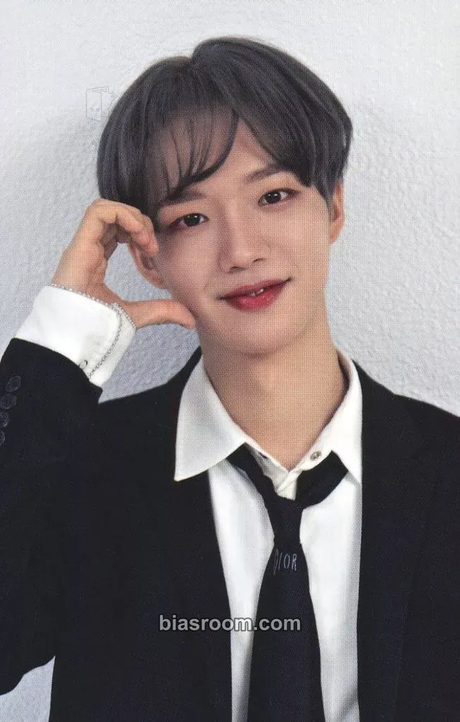 Youngmin 1st World Tour 6IXENSE Photocard - AB6IX - AB6IX K-pop photocard