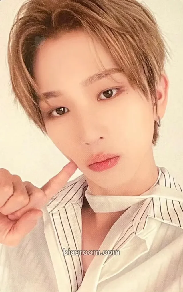 EPEX - Baekseung - Youth Chapter 3 : Romantic Youth Album album photocard