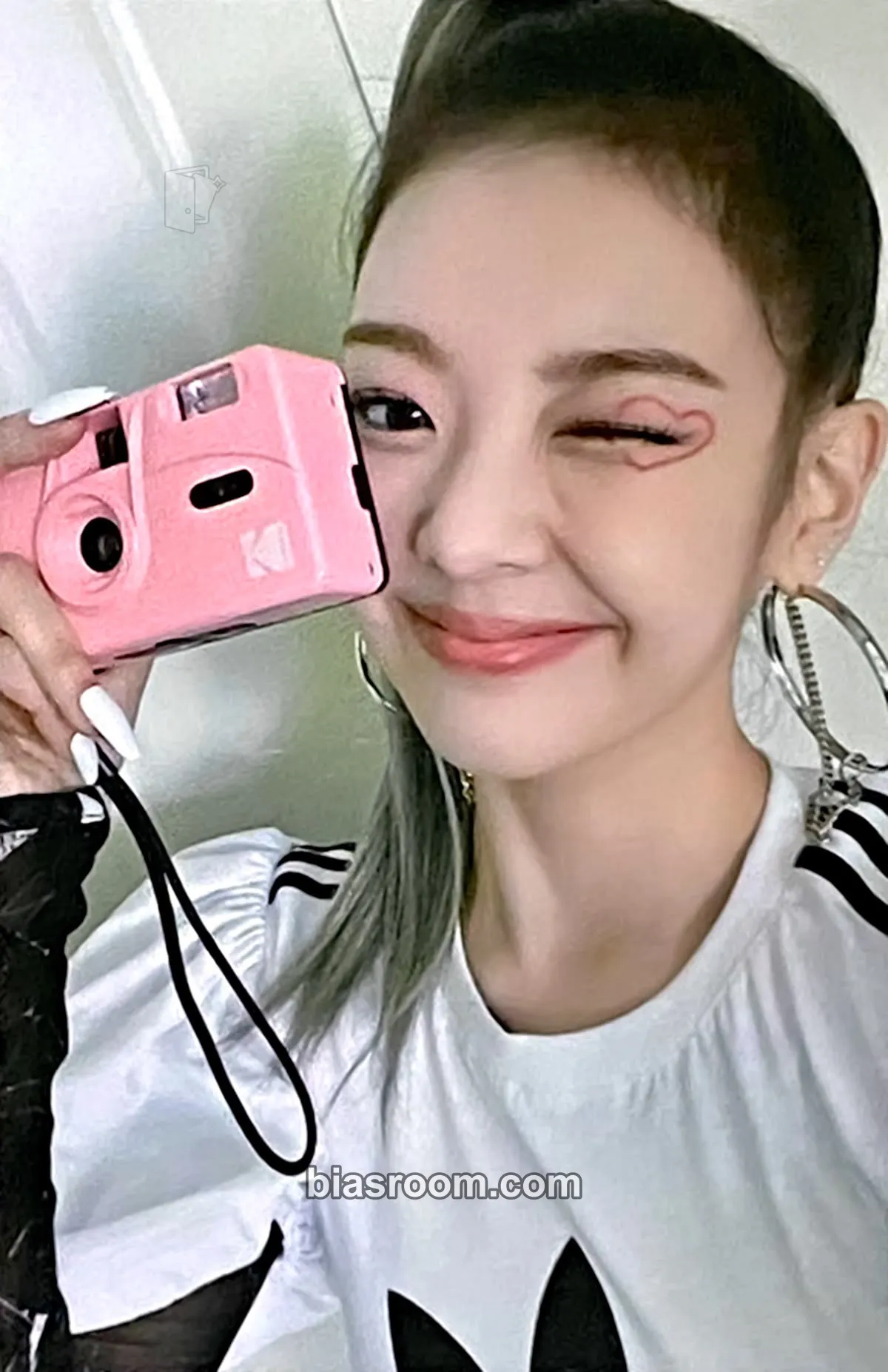 Lia Crazy in Love Photocard - ITZY - ITZY K-pop photocard