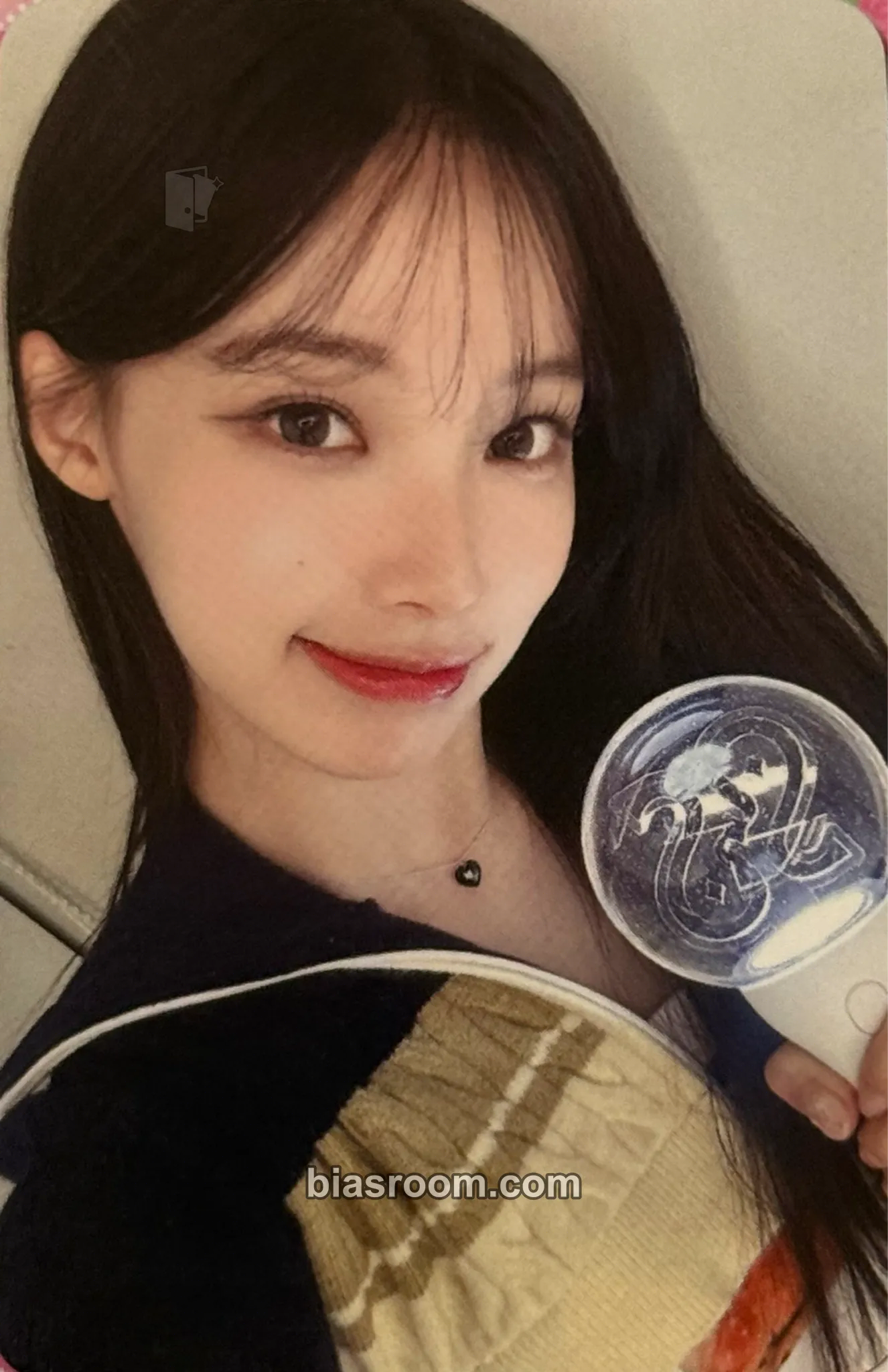 Woni Official Lightstick Photocard - RESCENE - RESCENE K-pop photocard