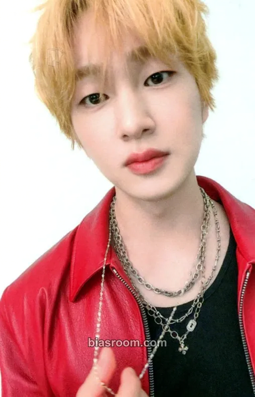 Onew Onew 2nd Album PERCENT Pop-Up Store Photocard - SHINee - SHINee K-pop photocard